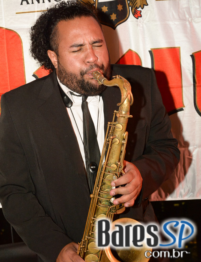 Terraço Itália recebeu lançamento oficial da edição limitada da Duvel Tripel Hop Terraço Itália recebeu lançamento oficial da edição limitada da Duvel Tripel Hop