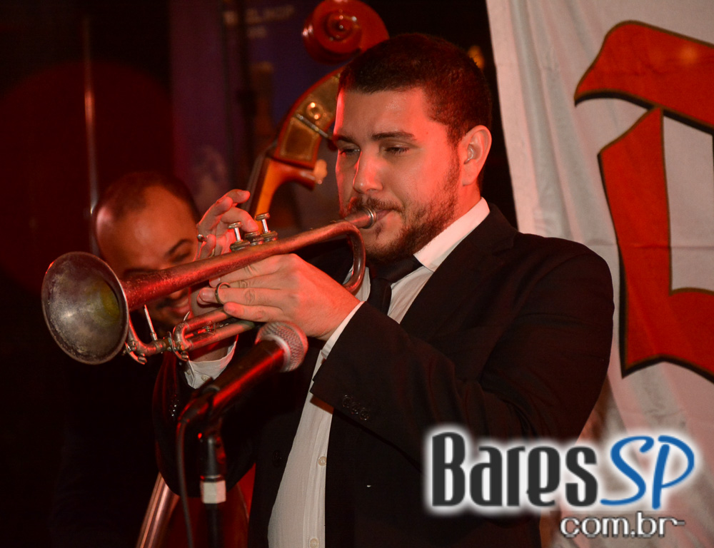 Terraço Itália recebeu lançamento oficial da edição limitada da Duvel Tripel Hop Terraço Itália recebeu lançamento oficial da edição limitada da Duvel Tripel Hop