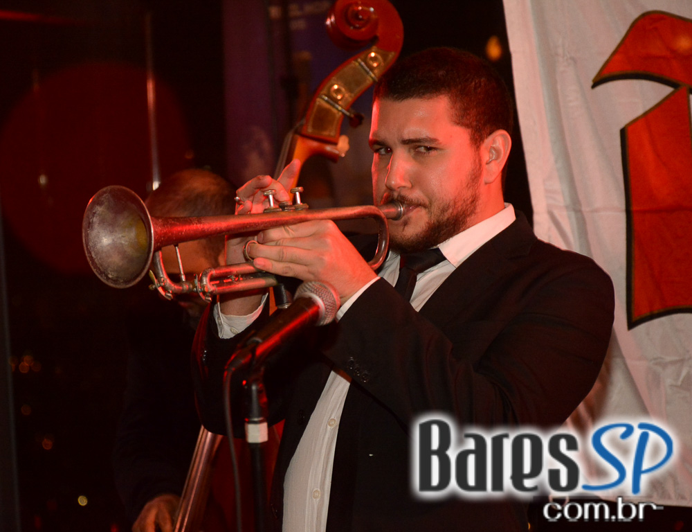 Terraço Itália recebeu lançamento oficial da edição limitada da Duvel Tripel Hop Terraço Itália recebeu lançamento oficial da edição limitada da Duvel Tripel Hop