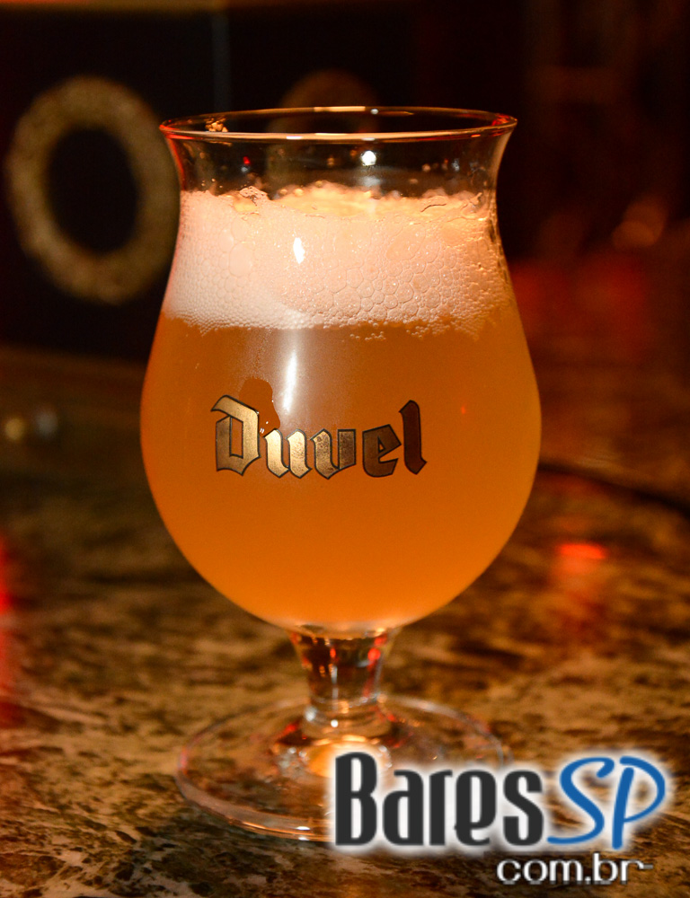 Terraço Itália recebeu lançamento oficial da edição limitada da Duvel Tripel Hop Terraço Itália recebeu lançamento oficial da edição limitada da Duvel Tripel Hop