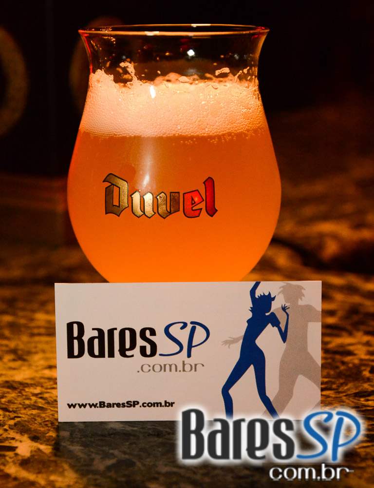 Terraço Itália recebeu lançamento oficial da edição limitada da Duvel Tripel Hop Terraço Itália recebeu lançamento oficial da edição limitada da Duvel Tripel Hop