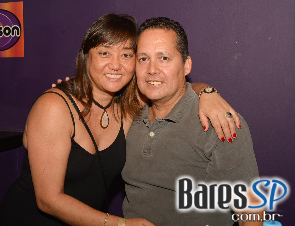 Festa de aniversário de 4 anos do Poison Bar e Balada no sábado Festa de aniversário de 4 anos do Poison Bar e Balada no sábado