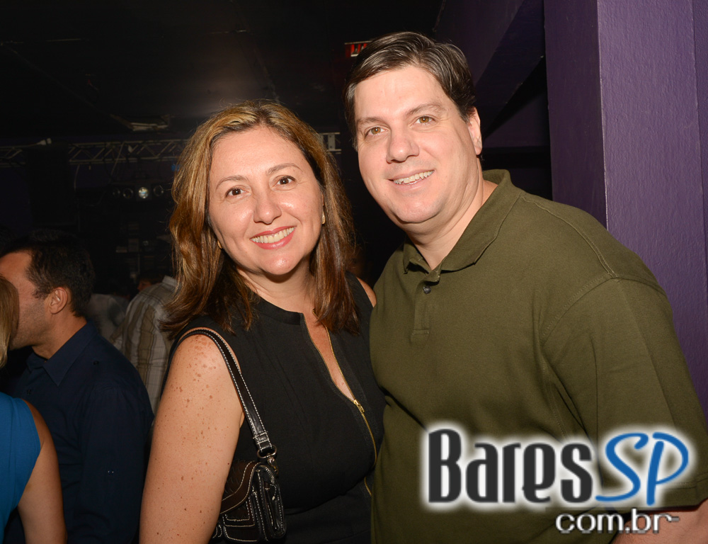 Festa de aniversário de 4 anos do Poison Bar e Balada no sábado Festa de aniversário de 4 anos do Poison Bar e Balada no sábado