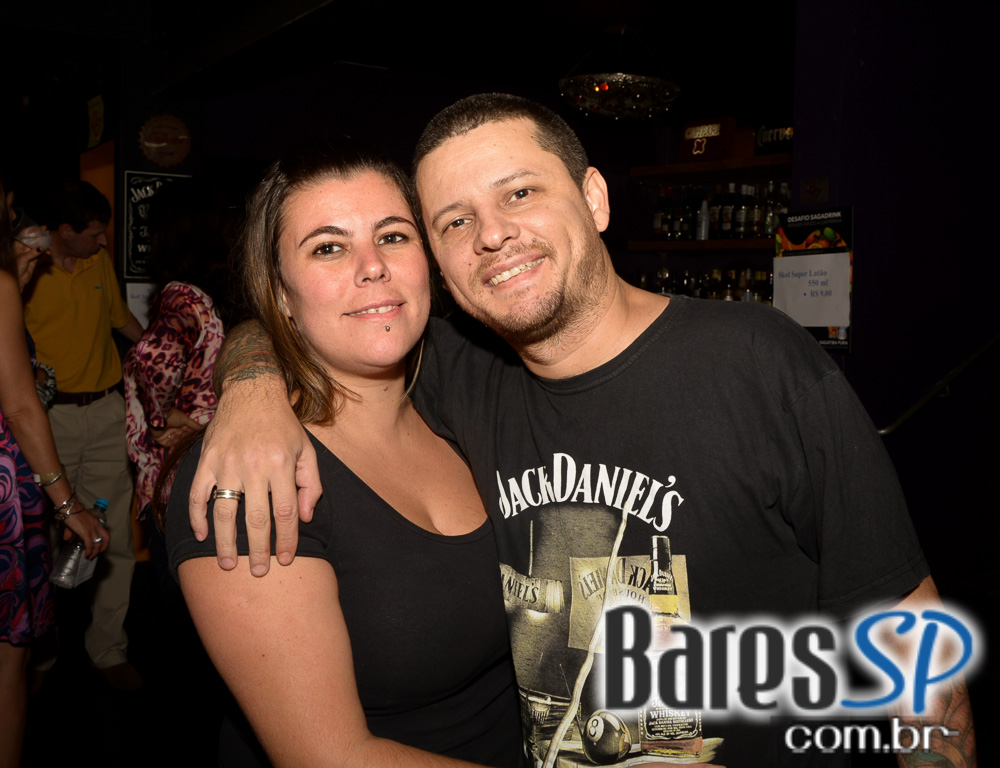 Festa de aniversário de 4 anos do Poison Bar e Balada no sábado Festa de aniversário de 4 anos do Poison Bar e Balada no sábado