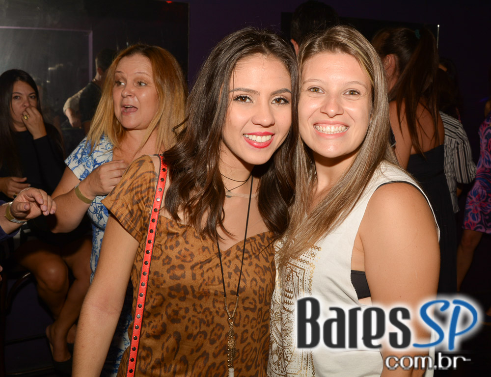 Festa de aniversário de 4 anos do Poison Bar e Balada no sábado Festa de aniversário de 4 anos do Poison Bar e Balada no sábado