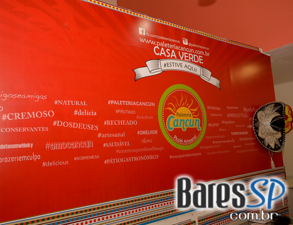 Pátio Gastronômico na zona norte com barracas e food trucks Pátio Gastronômico na zona norte com barracas e food trucks