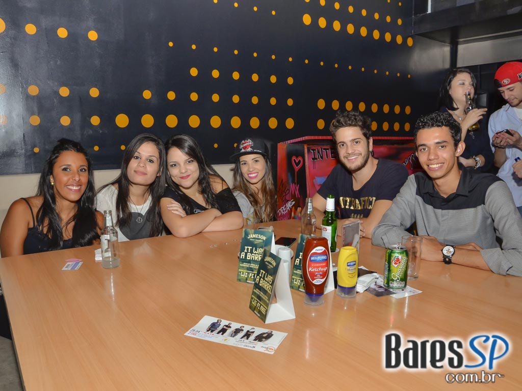 Banda Aliados se apresentou sexta-feira no Na Mata Café com muito hard core Banda Aliados se apresentou sexta-feira no Na Mata Café com muito hard core