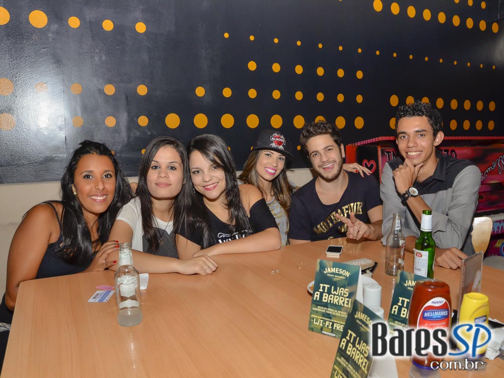 Banda Aliados se apresentou sexta-feira no Na Mata Café com muito hard core Banda Aliados se apresentou sexta-feira no Na Mata Café com muito hard core