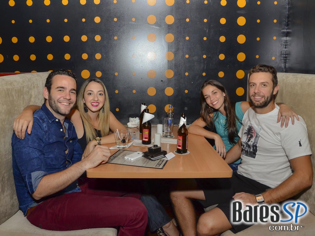 Banda Aliados se apresentou sexta-feira no Na Mata Café com muito hard core Banda Aliados se apresentou sexta-feira no Na Mata Café com muito hard core