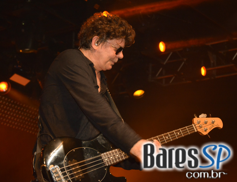 Titãs apresentaram show da turnê Nheengatu no palco do Audio Club Titãs apresentaram show da turnê Nheengatu no palco do Audio Club