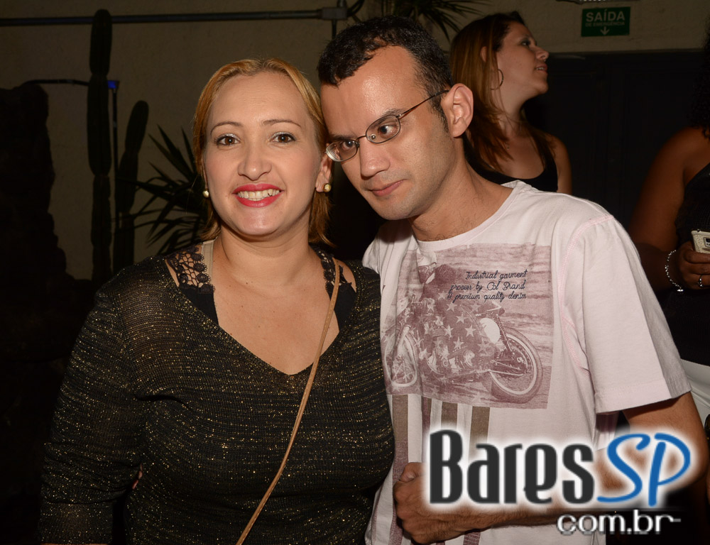 Show do Grupo Façanha e Samba Certo agitaram o Lucena Bar Show do Grupo Façanha e Samba Certo agitaram o Lucena Bar