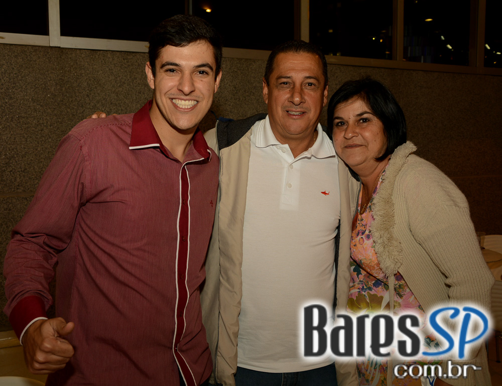 Zeca Pagodinho estreou turnê Ser Humano em show no Citibank Hall Zeca Pagodinho estreou turnê Ser Humano em show no Citibank Hall