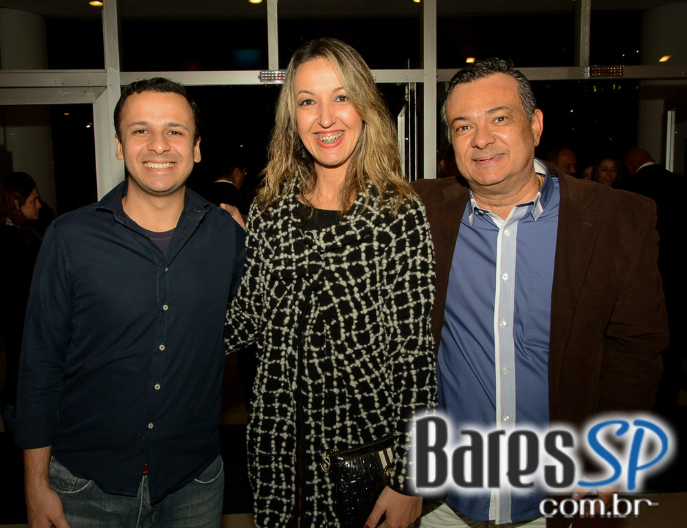 Zeca Pagodinho estreou turnê Ser Humano em show no Citibank Hall Zeca Pagodinho estreou turnê Ser Humano em show no Citibank Hall