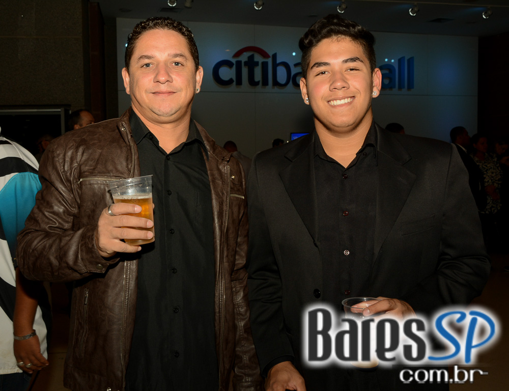 Zeca Pagodinho estreou turnê Ser Humano em show no Citibank Hall Zeca Pagodinho estreou turnê Ser Humano em show no Citibank Hall