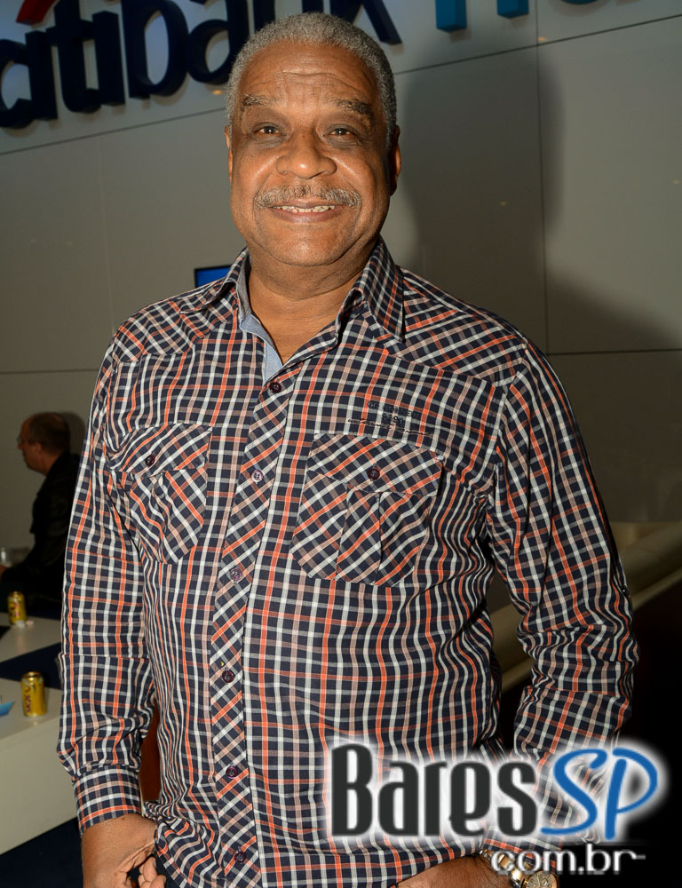 Zeca Pagodinho estreou turnê Ser Humano em show no Citibank Hall Zeca Pagodinho estreou turnê Ser Humano em show no Citibank Hall