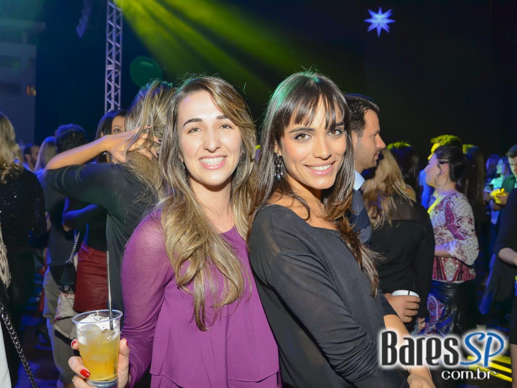 Festa S.O.S - Salve o Sábado agitou a galera do Clube Pinheiros Festa S.O.S - Salve o Sábado agitou a galera do Clube Pinheiros