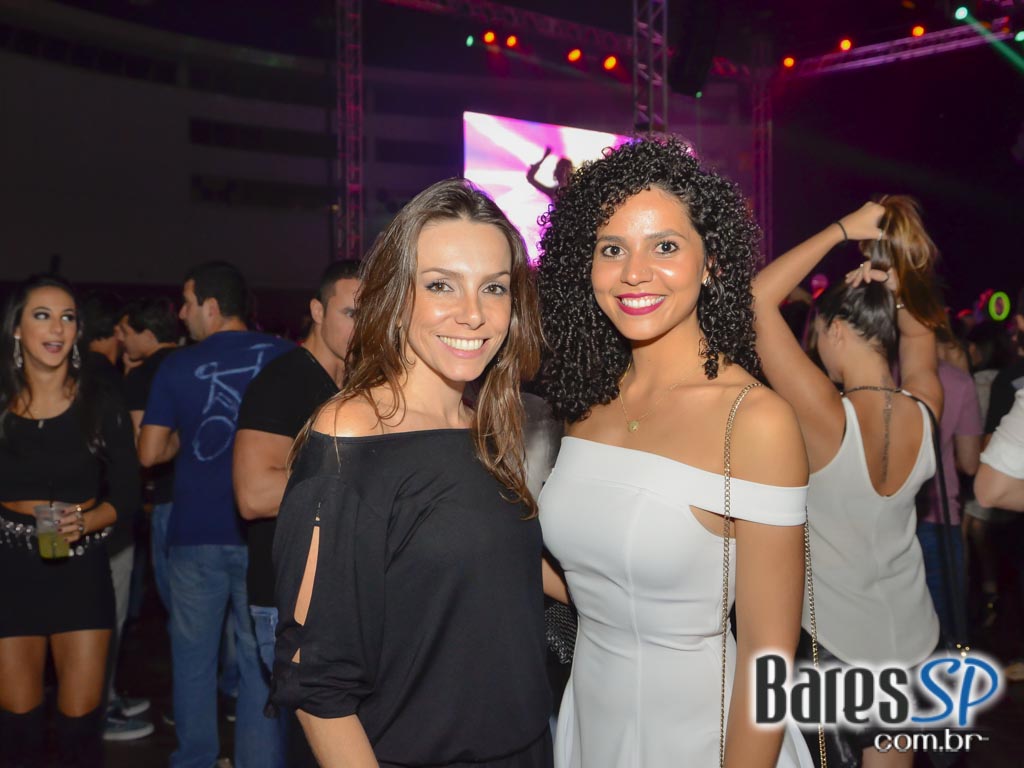 Festa S.O.S - Salve o Sábado agitou a galera do Clube Pinheiros Festa S.O.S - Salve o Sábado agitou a galera do Clube Pinheiros