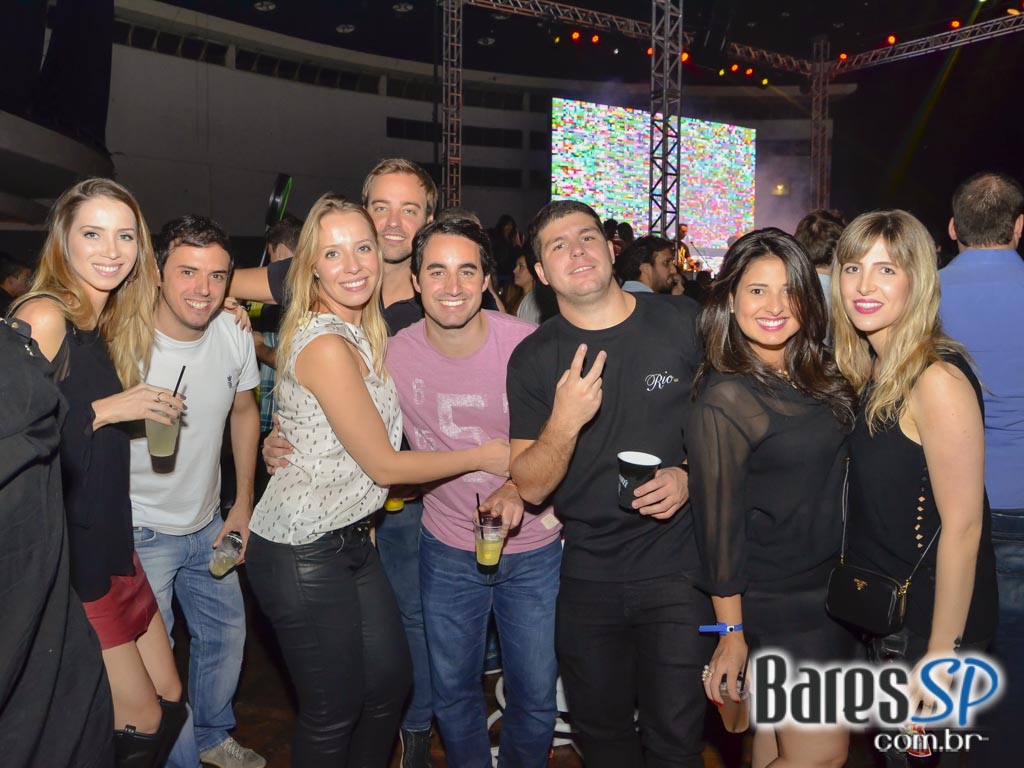 Festa S.O.S - Salve o Sábado agitou a galera do Clube Pinheiros Festa S.O.S - Salve o Sábado agitou a galera do Clube Pinheiros