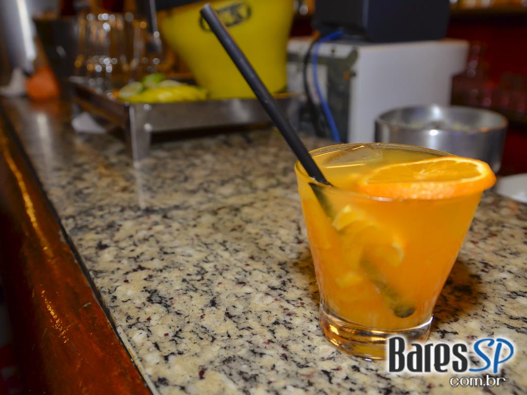 Botequim Bar & Grill ofereceu cardápio variado e drinks especiais Botequim Bar & Grill ofereceu cardápio variado e drinks especiais