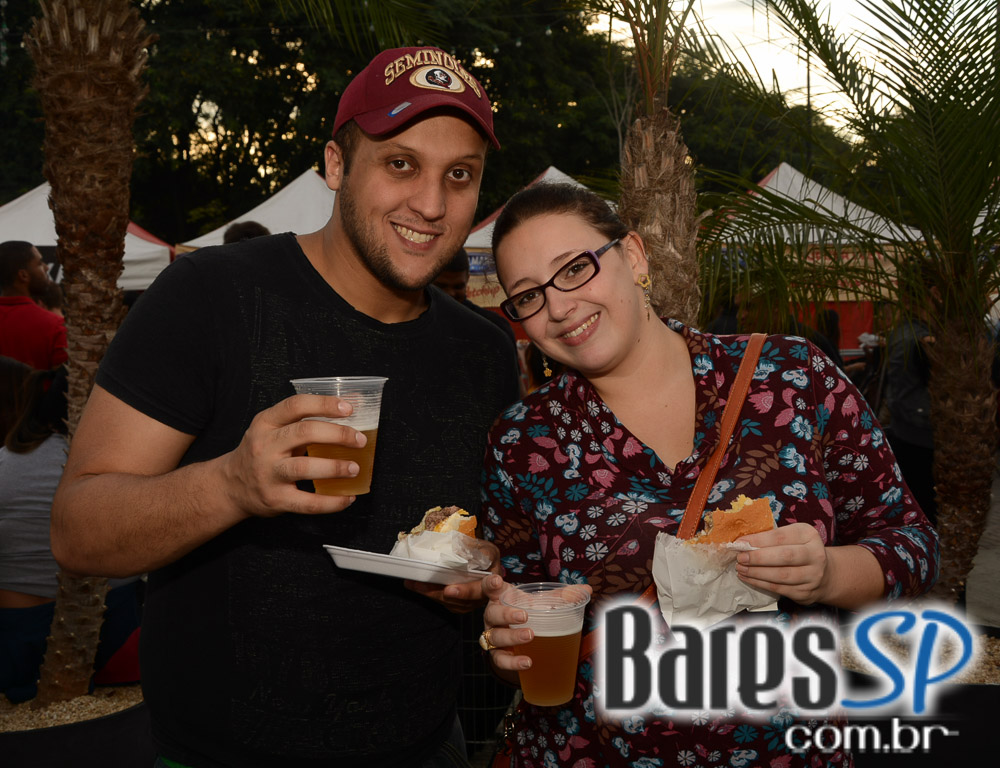 Burger Weekend na Feirinha Gastronômica Jardim das Perdizes Burger Weekend na Feirinha Gastronômica Jardim das Perdizes