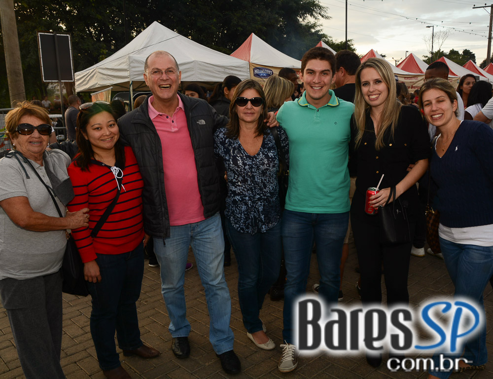 Burger Weekend na Feirinha Gastronômica Jardim das Perdizes Burger Weekend na Feirinha Gastronômica Jardim das Perdizes