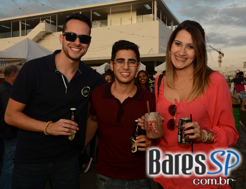 Burger Weekend na Feirinha Gastronômica Jardim das Perdizes Burger Weekend na Feirinha Gastronômica Jardim das Perdizes