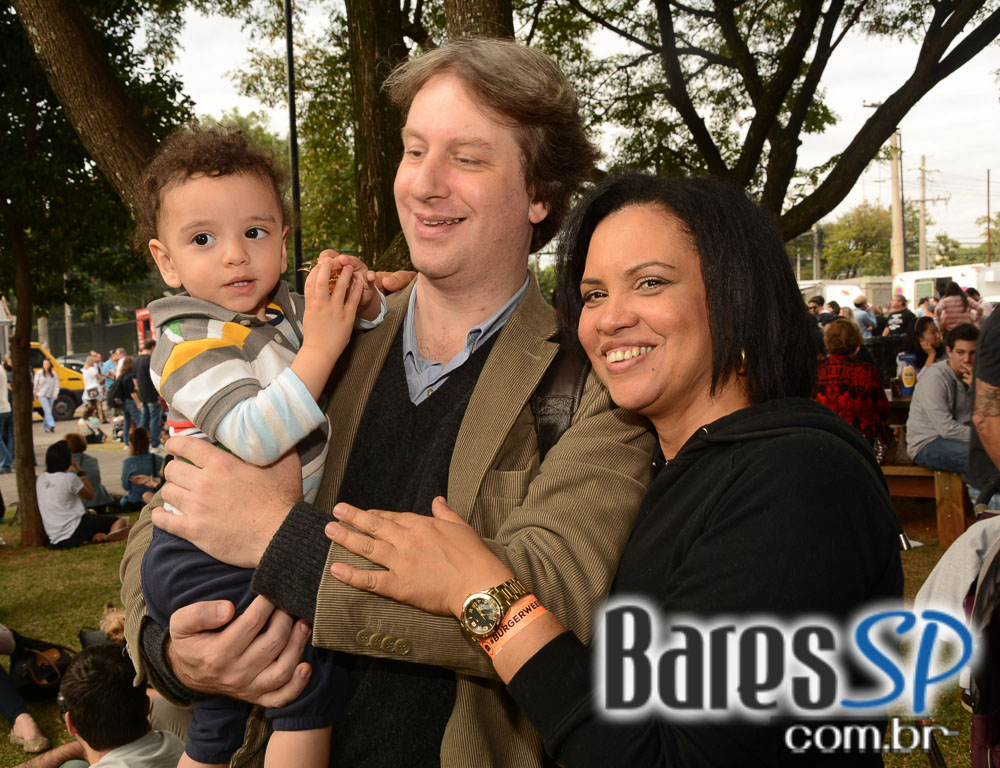 Burger Weekend na Feirinha Gastronômica Jardim das Perdizes Burger Weekend na Feirinha Gastronômica Jardim das Perdizes