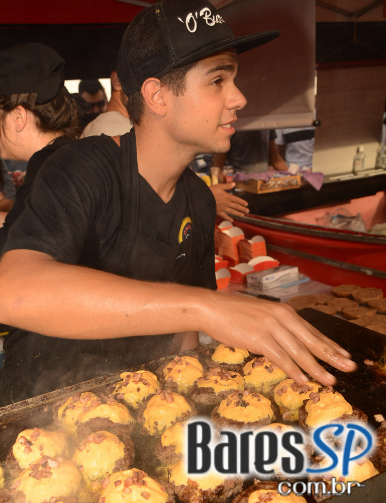 Burger Weekend na Feirinha Gastronômica Jardim das Perdizes Burger Weekend na Feirinha Gastronômica Jardim das Perdizes