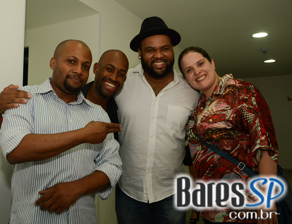 Cantor Arlindo Cruz apresentou seus sucessos sexta-feira no Lapa 40 Graus Cantor Arlindo Cruz apresentou seus sucessos sexta-feira no Lapa 40 Graus