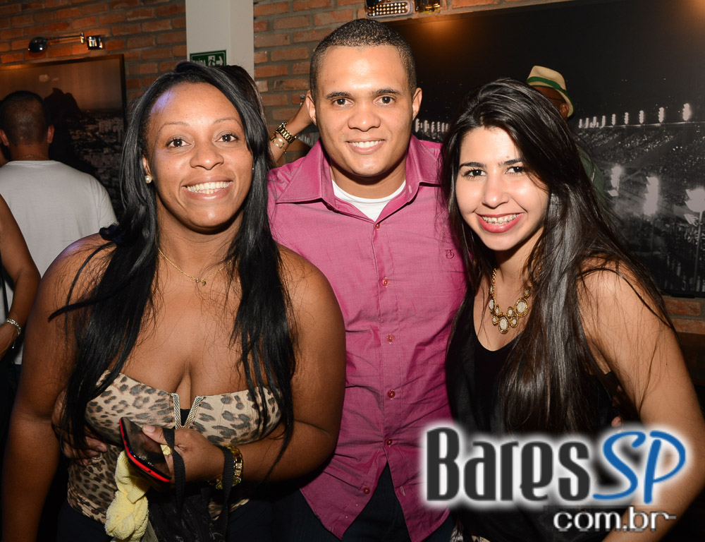 Cantor Arlindo Cruz apresentou seus sucessos sexta-feira no Lapa 40 Graus Cantor Arlindo Cruz apresentou seus sucessos sexta-feira no Lapa 40 Graus