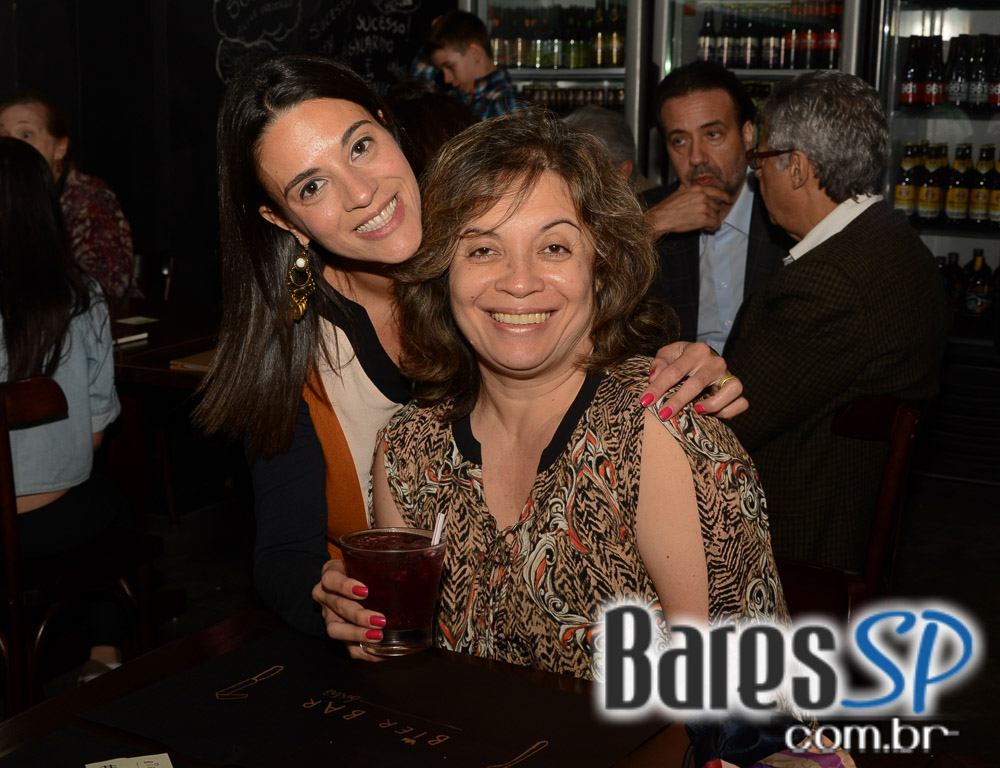 Reinauguração Bier Bar com Chopinho e petiscos nesta sexta Reinauguração Bier Bar com Chopinho e petiscos nesta sexta