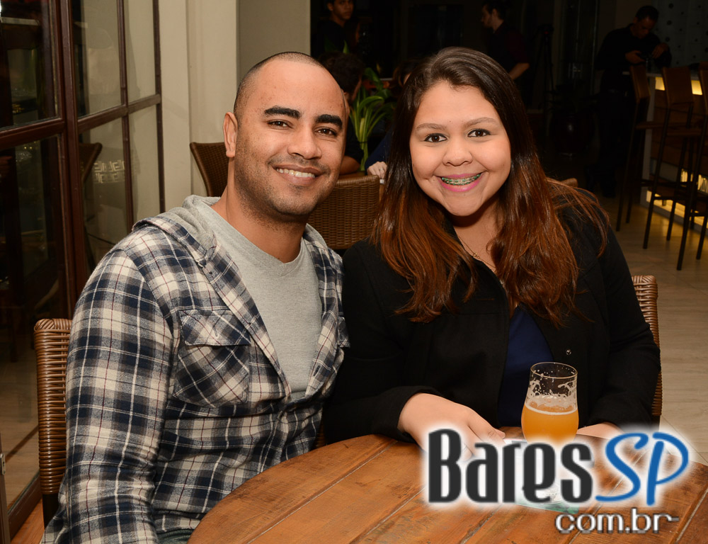 Festa de Inauguração ofereceu um cardápio especial no Porô Bar Festa de Inauguração ofereceu um cardápio especial no Porô Bar