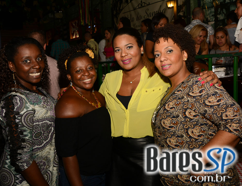 Festa Junina no Vila do Samba com Trio Virgulino e Batuque de Corda no feriado Festa Junina no Vila do Samba com Trio Virgulino e Batuque de Corda no feriado