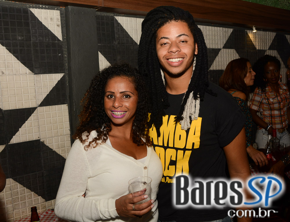 Festa Junina no Vila do Samba com Trio Virgulino e Batuque de Corda no feriado Festa Junina no Vila do Samba com Trio Virgulino e Batuque de Corda no feriado