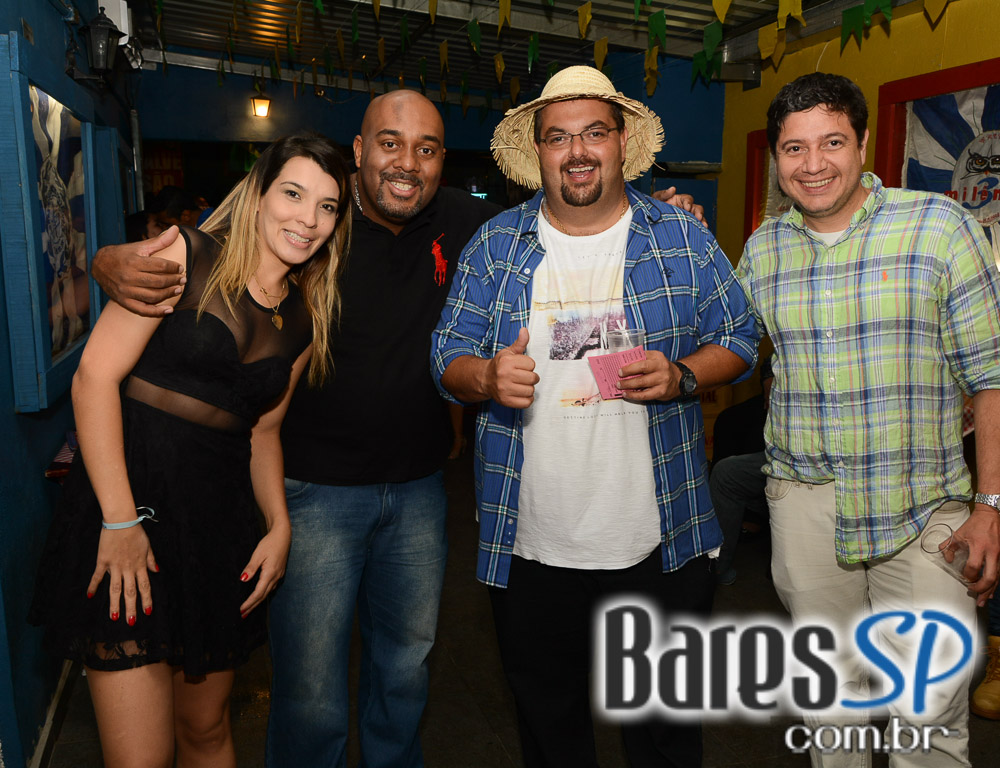 Festa Junina no Vila do Samba com Trio Virgulino e Batuque de Corda no feriado Festa Junina no Vila do Samba com Trio Virgulino e Batuque de Corda no feriado