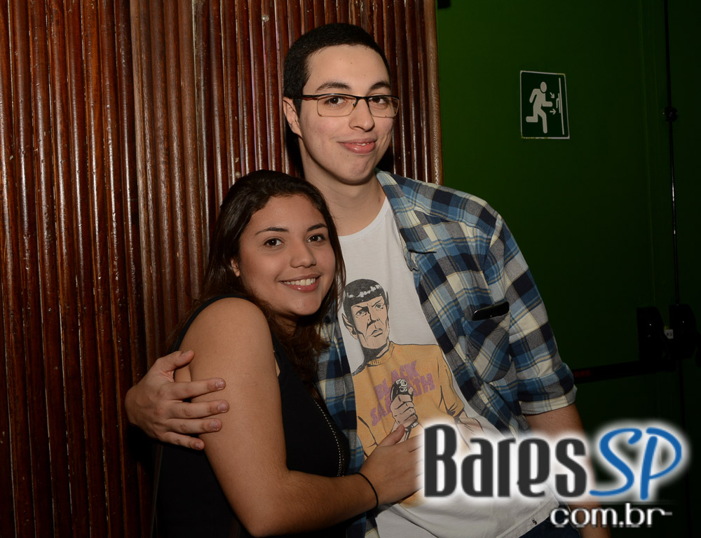 Bloco do Sargento Pimenta comandou o clima junino do ArraYeah do Cine Joia Bloco do Sargento Pimenta comandou o clima junino do ArraYeah do Cine Joia