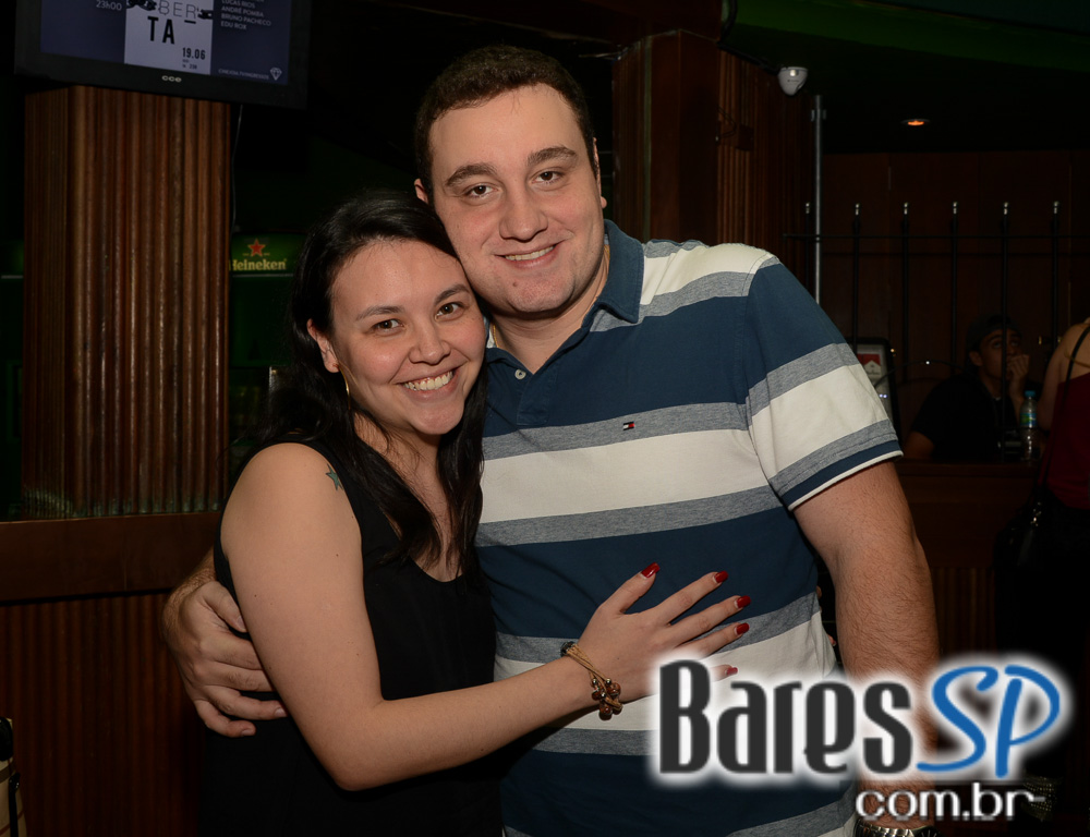 Bloco do Sargento Pimenta comandou o clima junino do ArraYeah do Cine Joia Bloco do Sargento Pimenta comandou o clima junino do ArraYeah do Cine Joia