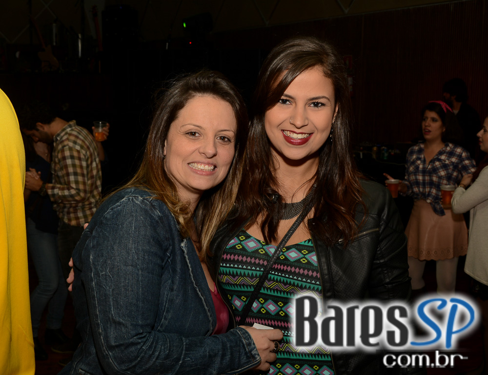 Bloco do Sargento Pimenta comandou o clima junino do ArraYeah do Cine Joia Bloco do Sargento Pimenta comandou o clima junino do ArraYeah do Cine Joia