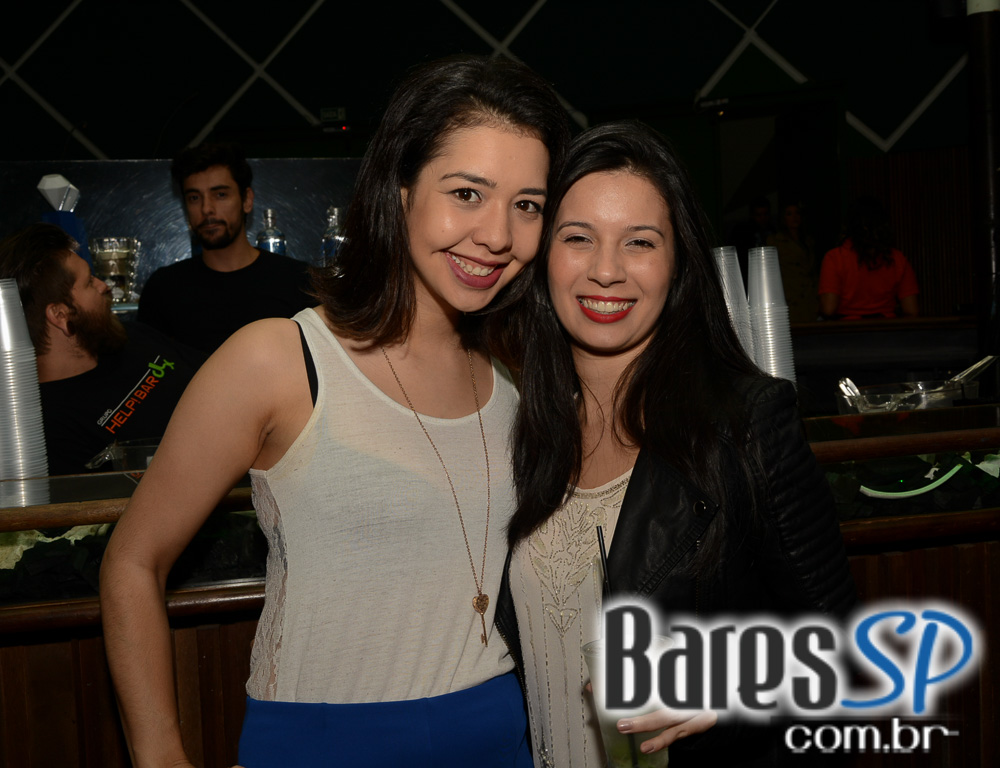 Bloco do Sargento Pimenta comandou o clima junino do ArraYeah do Cine Joia Bloco do Sargento Pimenta comandou o clima junino do ArraYeah do Cine Joia