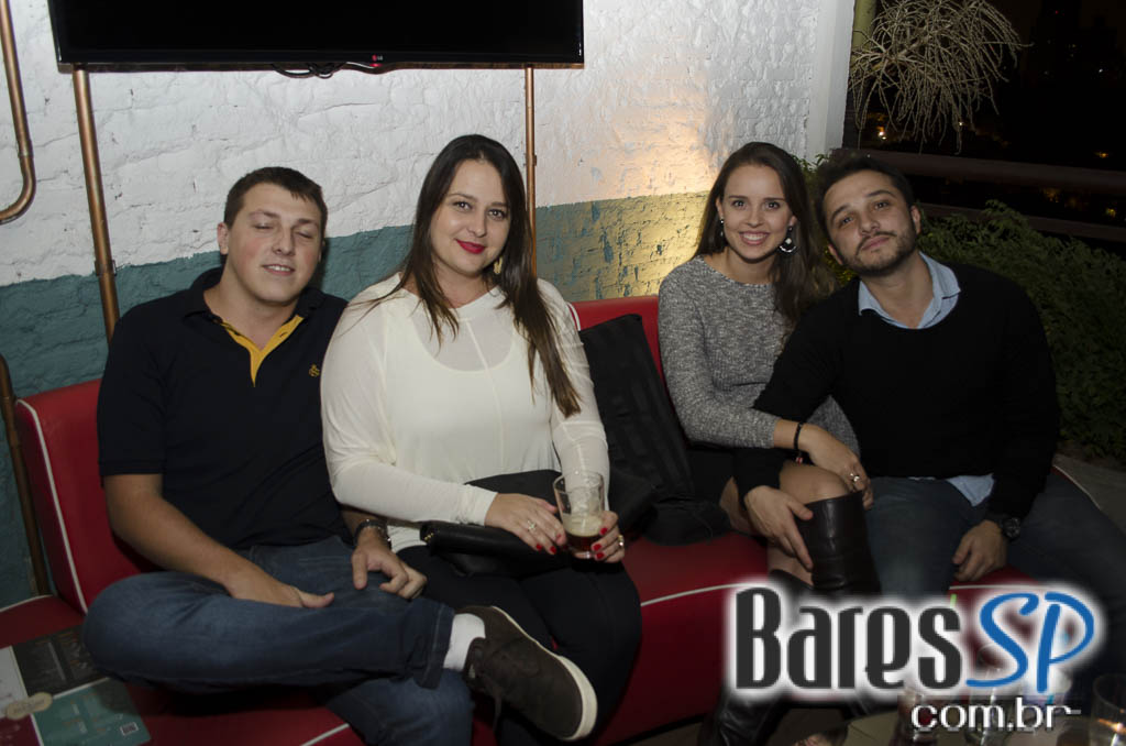 Alto da Hamonia ofereceu Fondues na comemoração do Dia dos Namorados Alto da Hamonia ofereceu Fondues na comemoração do Dia dos Namorados