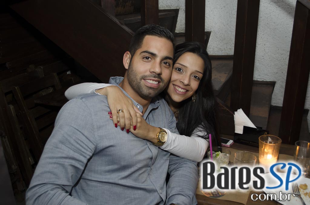 Alto da Hamonia ofereceu Fondues na comemoração do Dia dos Namorados Alto da Hamonia ofereceu Fondues na comemoração do Dia dos Namorados