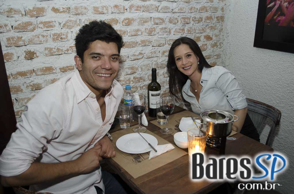 Alto da Hamonia ofereceu Fondues na comemoração do Dia dos Namorados Alto da Hamonia ofereceu Fondues na comemoração do Dia dos Namorados