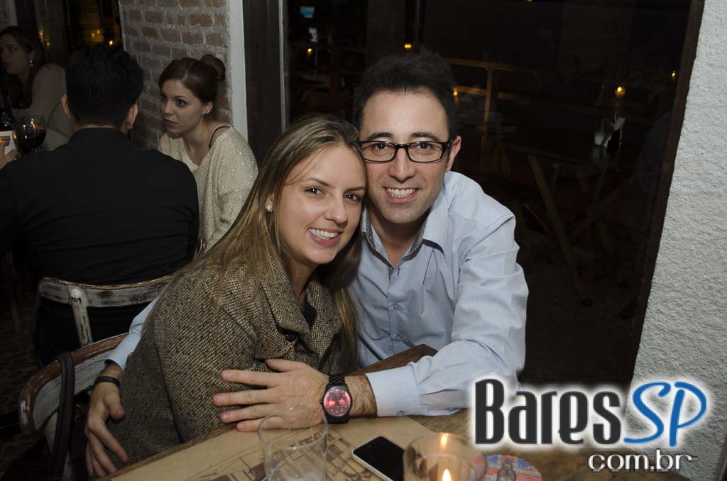 Alto da Hamonia ofereceu Fondues na comemoração do Dia dos Namorados Alto da Hamonia ofereceu Fondues na comemoração do Dia dos Namorados