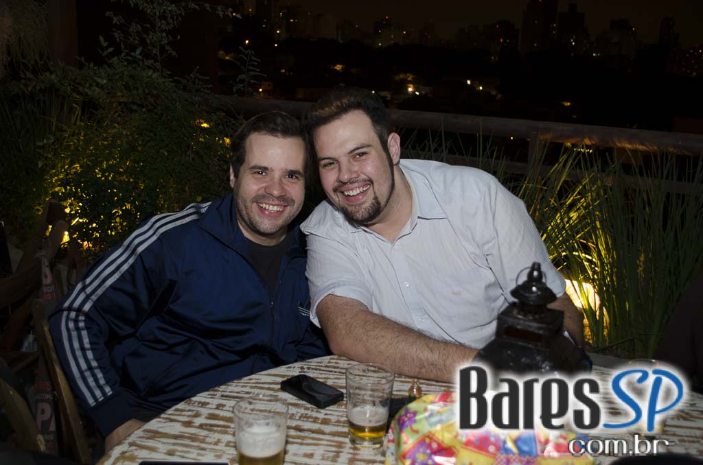 Alto da Hamonia ofereceu Fondues na comemoração do Dia dos Namorados Alto da Hamonia ofereceu Fondues na comemoração do Dia dos Namorados