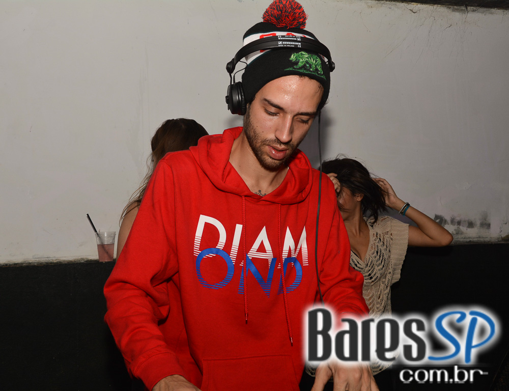 Mais uma edição da Lab Project com Open Bar a noite inteira no Lab Club Mais uma edição da Lab Project com Open Bar a noite inteira no Lab Club