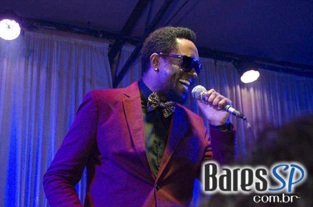 Banda Serial Funkers tocou muito Soul Music no palco do Grazie a Dio Banda Serial Funkers tocou muito Soul Music no palco do Grazie a Dio