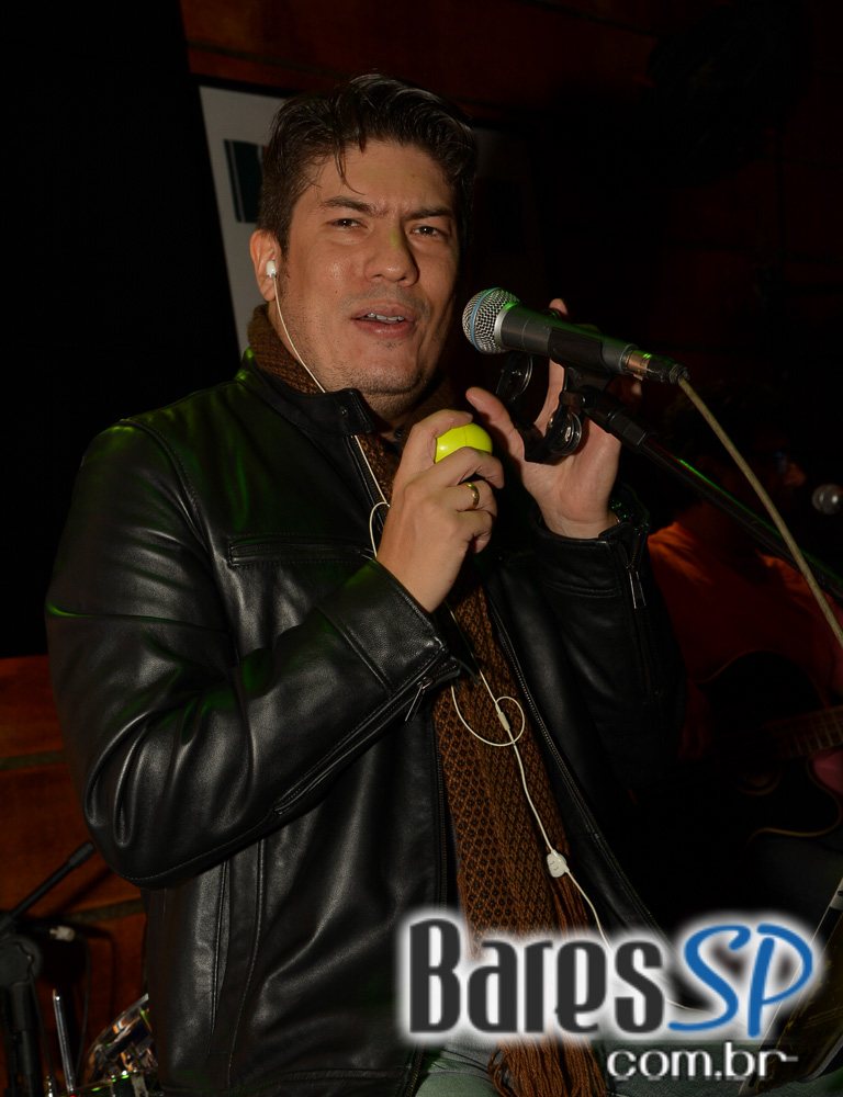 Banda Cover Up se apresentou no Kia Ora Itaim com o melhor do pop rock Banda Cover Up se apresentou no Kia Ora Itaim com o melhor do pop rock