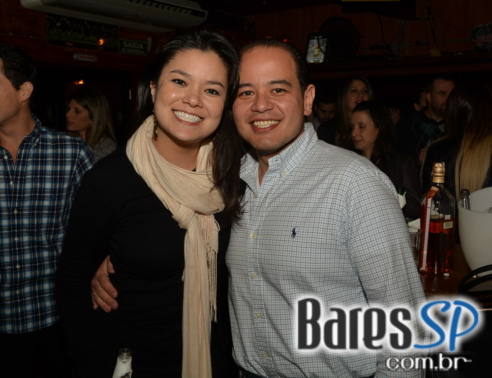 Banda Cover Up se apresentou no Kia Ora Itaim com o melhor do pop rock Banda Cover Up se apresentou no Kia Ora Itaim com o melhor do pop rock