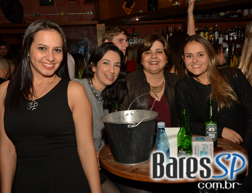 Banda Cover Up se apresentou no Kia Ora Itaim com o melhor do pop rock Banda Cover Up se apresentou no Kia Ora Itaim com o melhor do pop rock