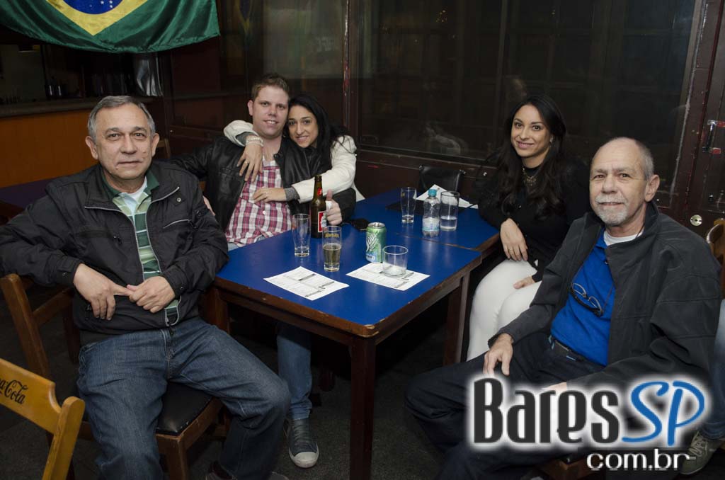 Banda Dec 19 animou o sábado com muito pop rock no Capital da Villa Banda Dec 19 animou o sábado com muito pop rock no Capital da Villa